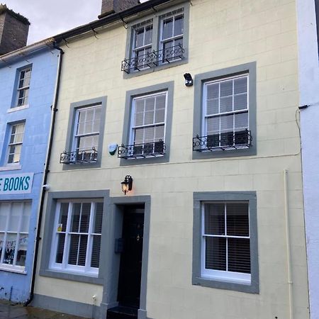 6 Church Street, Whitehaven - Perfect Deployment Location For Coast To Coast Cyclists & Hikers Buitenkant foto