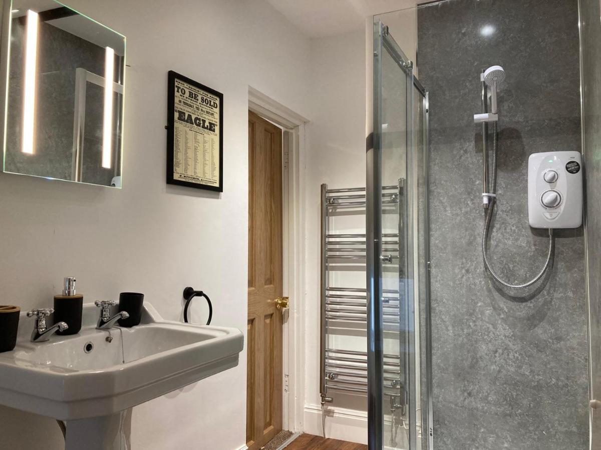 6 Church Street, Whitehaven - Perfect Deployment Location For Coast To Coast Cyclists & Hikers Buitenkant foto