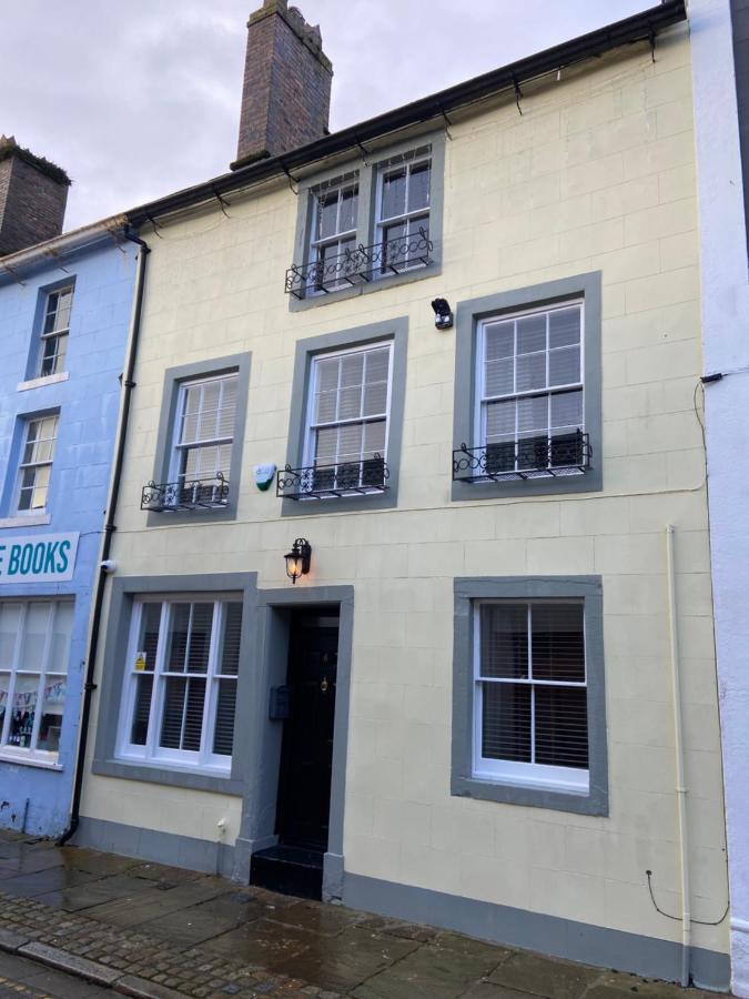 6 Church Street, Whitehaven - Perfect Deployment Location For Coast To Coast Cyclists & Hikers Buitenkant foto